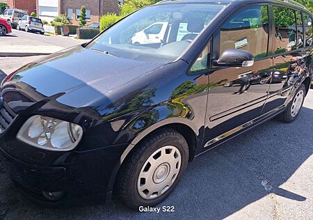 VW Touran Volkswagen 2.0 TDI DSG Highline
