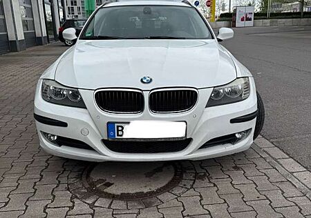 BMW 318i 318 Touring Aut.