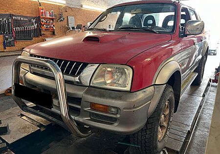 Mitsubishi L200 2.5 Turbodiesel TD GLX 2500