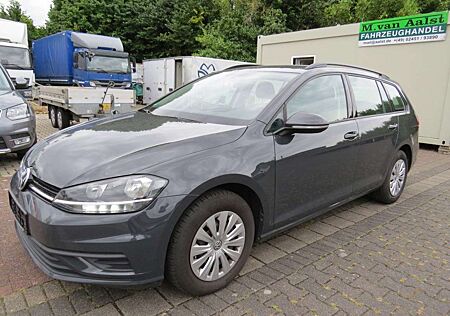 VW Golf Variant Volkswagen 1.6 TDI Trendline E 6d-Temp
