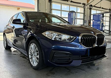 BMW 118 i Advantage