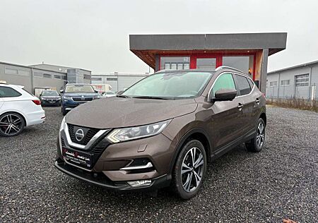 Nissan Qashqai N-Connecta 360° PANO 34.212km 163PS