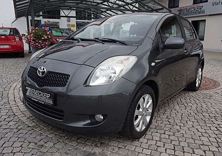 Toyota Yaris 1.3 VVT-i Team