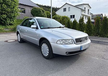 Audi A4 2.4