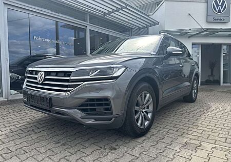 VW Touareg Volkswagen 3.0TDI 4-MOTION*LED*LUFTFED*AHK*KAMERA