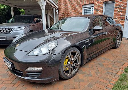 Porsche Panamera 3.6 V6+Luft+GTS Sport-Klappenabgas+19"