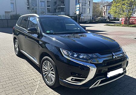 Mitsubishi Outlander 2.4 4WD Plug-In Hybrid Spirit+