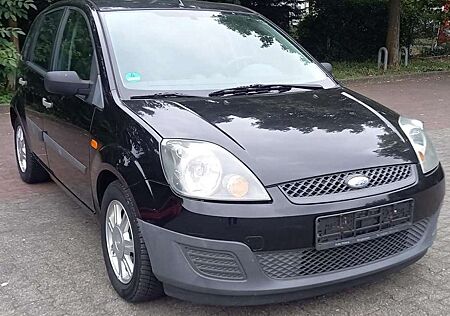 Ford Fiesta TÜV NEU