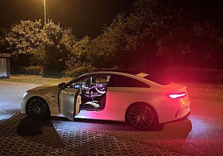 Mercedes-Benz E 400 4Matic Edition 1 (238.366)