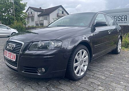 Audi A3 Sportback 2.0 FSI Ambition XENON*NAVI*PDC*SHZ