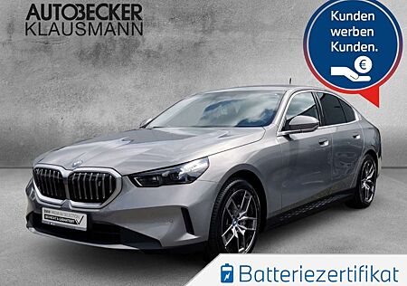 BMW i5 eDRIVE40 LIMO ICONIC GLOW 19''LC PROF SITZLÜFT 360