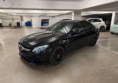 Mercedes-Benz C 63 AMG S * Service Neu * nur 18000 km