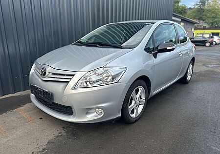 Toyota Auris 1.3 VTT-I 1.Hand nur 46000km