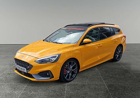 Ford Focus ST 2.3 EcoBoost