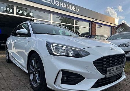 Ford Focus Turnier ST-Line 8G-AUT LED SHZ PDC AHK 1HD