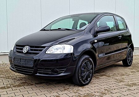 VW Fox Volkswagen Basis + Tüv + Klima