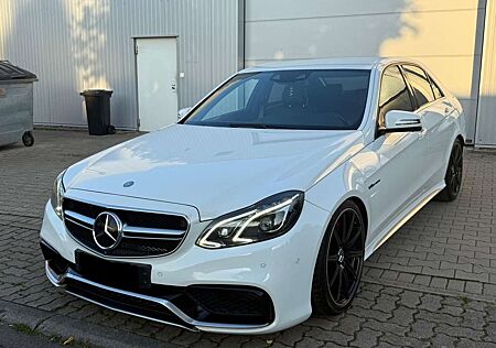 Mercedes-Benz E 63 AMG S Biturbo-Facelift-750PS-360K-Voll
