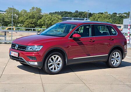 VW Tiguan Volkswagen Highline OFFROAD BMT/Start-Stopp 4Motion