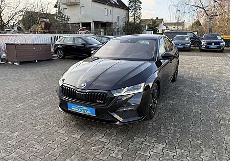 Skoda Octavia RS 2,0 TDI Aut Navi LED ACC Kamera SHA PDC Head-Up