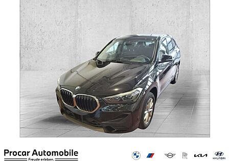 BMW X1 sDrive18d NAVI LED PDC V+H DAB Parkass. LM