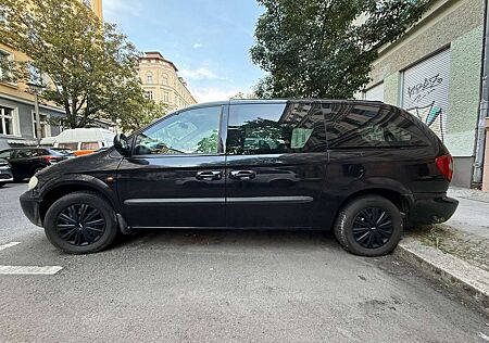 Chrysler Voyager Voyager Diesel 2.5 CRD SE