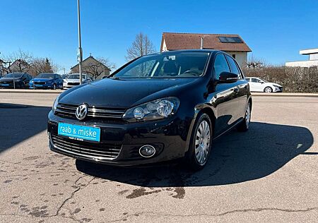 VW Golf Volkswagen VI Highline *Navi/PDC/SHZ*