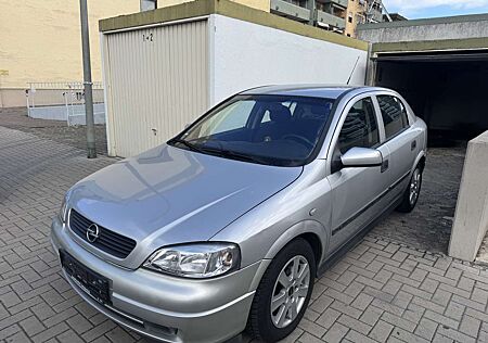 Opel Astra Automatik GL