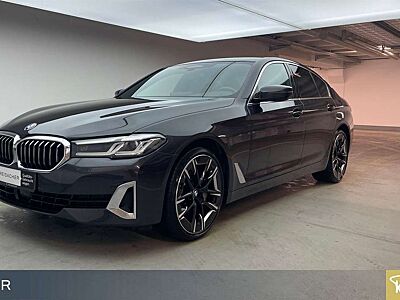 BMW 530 i A xDrive Luxury-Line,AHK,LCProf,ACC,Stdhzg