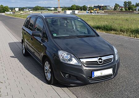 Opel Zafira 1.8 Family Plus