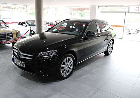 Mercedes-Benz C 220 dT 4MATIC SPORTPAKET EURO 6 & DPF *I.HAND*