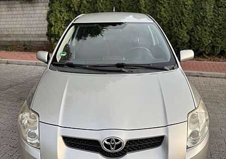 Toyota Auris 1.6-L-Dual-VVT-i-Luna Multimode Automatik