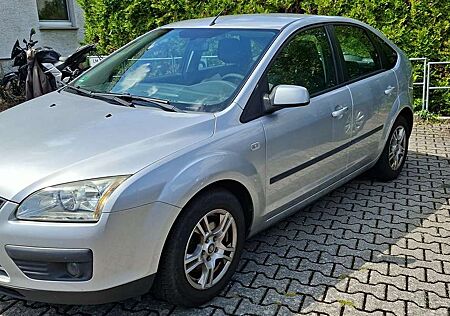 Ford Focus Fun X Klima , Alus , Tüv 07/26 !