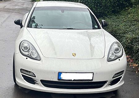 Porsche Panamera 4S PDK