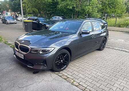 BMW 320d 320 3er Touring Diesel Touring Sport Line