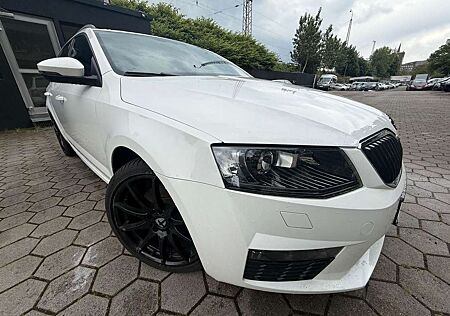 Skoda Octavia Combi RS 4x4 2,0 TDI DSG 184PS *VOLL*