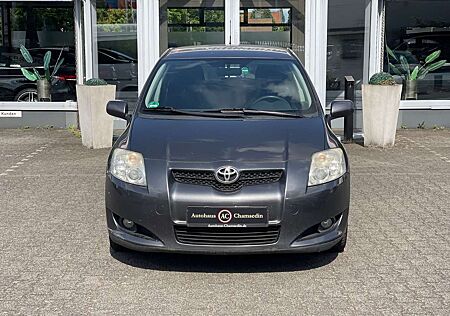 Toyota Auris Luna