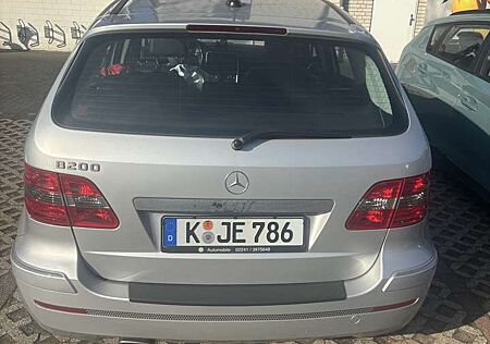 Mercedes-Benz B 200 (245.233)