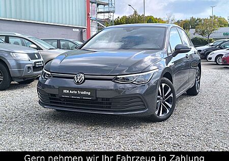 VW Golf Volkswagen VIII Lim. United DAB°Abstand°Sthz°LED°BT°Al