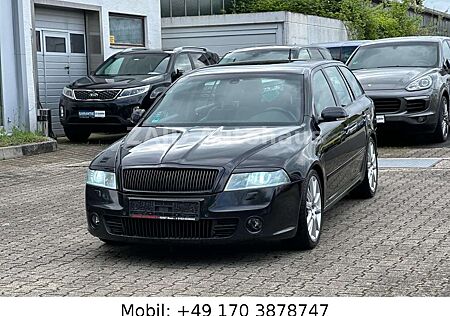 Skoda Octavia Combi RS 2.0L*PDC*Bi-Xe*mit 239PS*1Hand