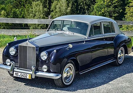 Rolls-Royce Cloud Silver Cloud II
