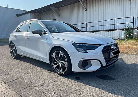 Audi A3 35 TFSI edition one