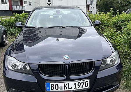 BMW 320i 320 Aut.