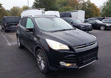 Ford Kuga gebraucht kaufen Ford Kuga Titanium/NAVI LEDER/PANORAMA/PDC/ALU