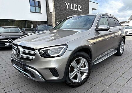 Mercedes-Benz GLC 300 e EXCLUSIVE MULTIBEAM KEYLESS DISTRONIC
