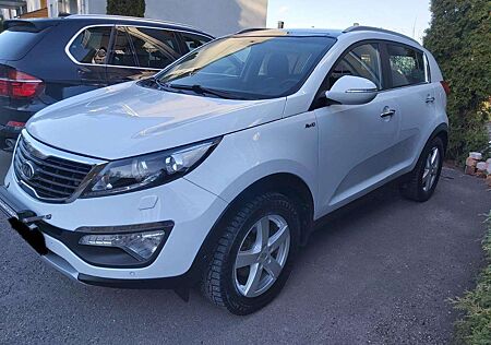 Kia Sportage 2.0 CRDi 4WD Automatik Vision