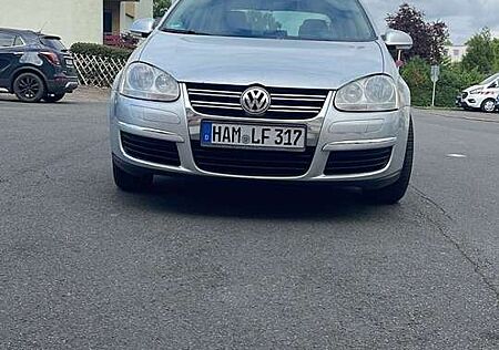 VW Jetta Volkswagen 2.0 FSI Comfortline