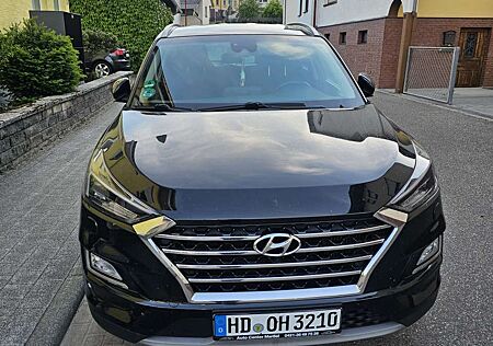 Hyundai Tucson blue 2.0 CRDi 4WD Aut. Premium