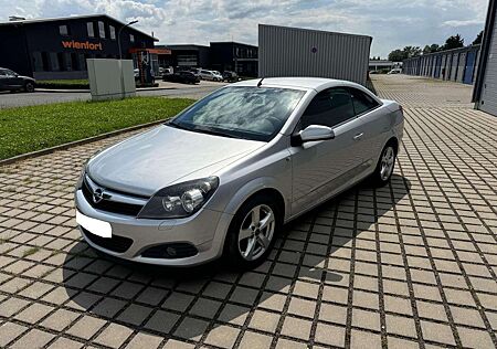 Opel Astra Edition