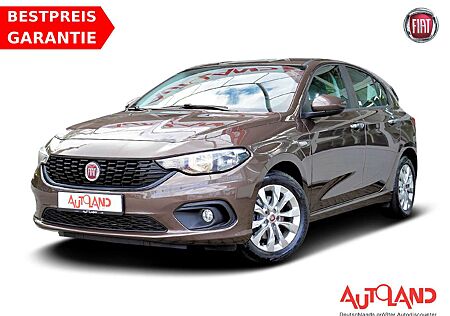 Fiat Tipo 1.4 Lounge Navi Tempomat Sitzheizung PDC
