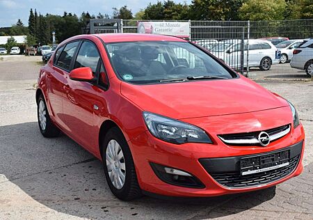 Opel Astra J Lim. 5-trg. Selection